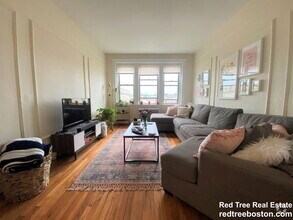 Building Photo - 28 Colborne Rd