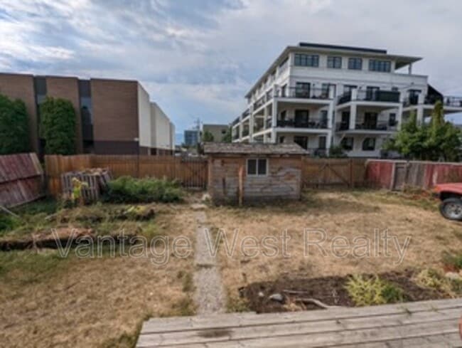 Building Photo - 481 Wardlaw Ave