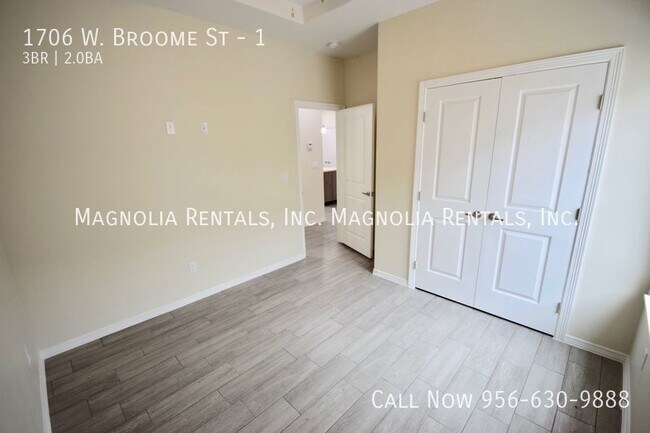 Foto del edificio - 1st Month Free with 13 Month Lease
