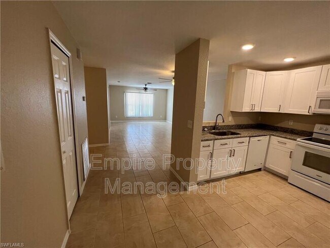 Foto del edificio - 4704 Skyline Blvd