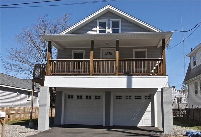 Foto del edificio - 140 College Pl