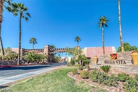 Foto del edificio - 5181 River Glen Dr