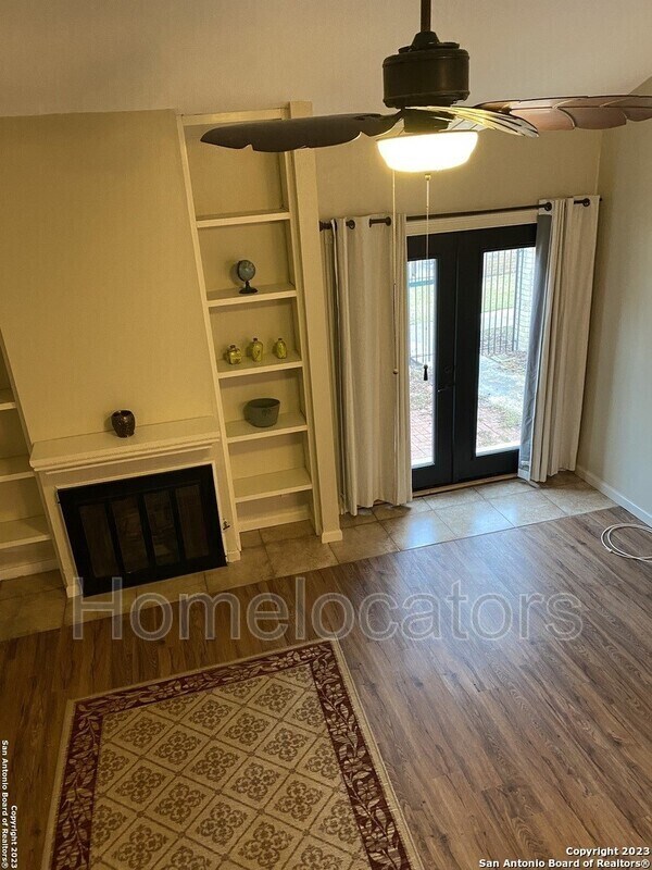Foto del edificio - 14356 Brook Hollow Blvd