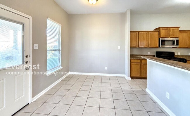 Building Photo - 21303 Bella Flora Ct