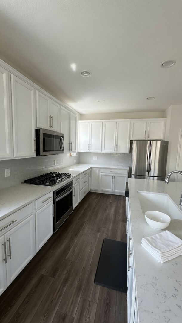 Foto del edificio - Spacious Home In Mansfield School District Ready For Move-In