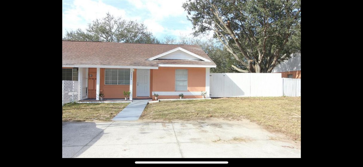 1026 Disston Ave, Clermont, FL 34711 Townhome Rentals in Clermont FL