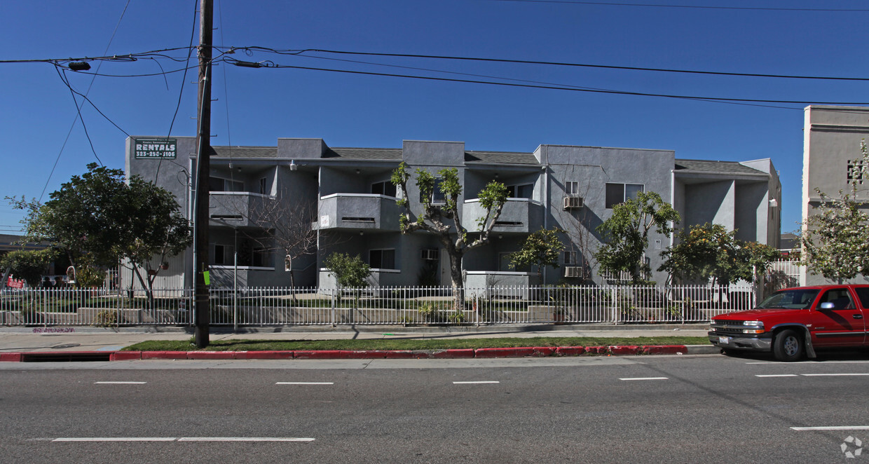 Foto del edificio - 3351 Eagle Rock Blvd