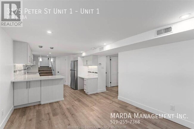 Building Photo - BEAUTIFULLY RENOVATED 2BEDROOM/1BATH + HYD...