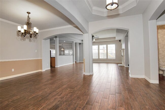 Building Photo - 3014 Brahman Dr
