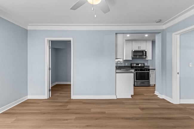 Building Photo - 526 Lime Ave