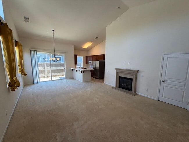 Building Photo - 1353 Dolcetto Ln
