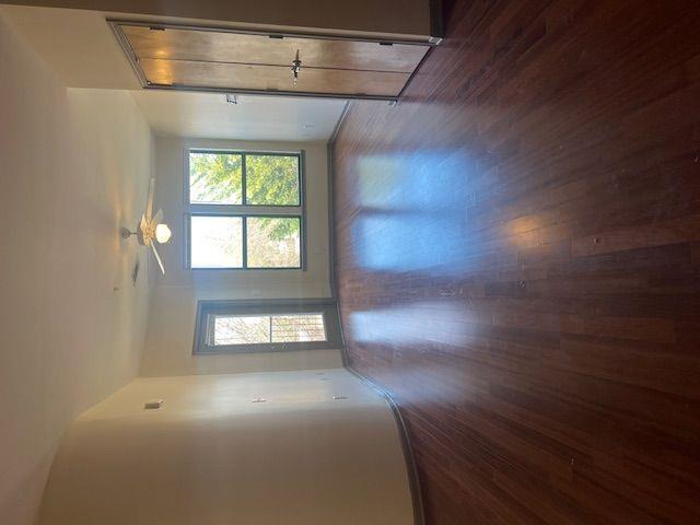Foto del edificio - 898 Oak St SW