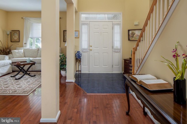 Building Photo - 1477 Quaker Ridge