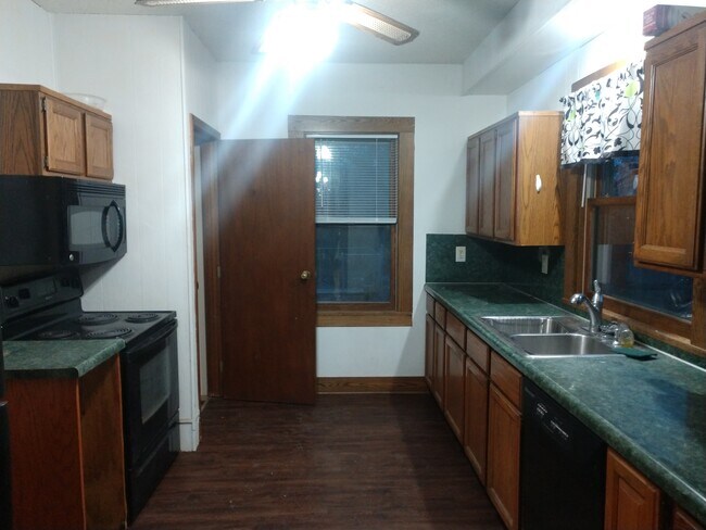 Main level Kitchen - 201 S Riverside Dr