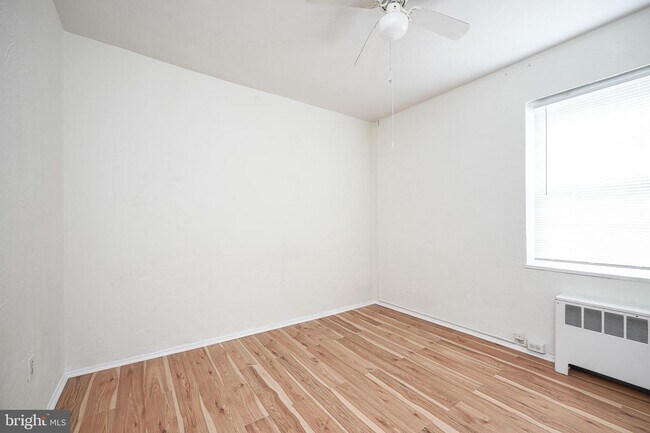 Foto del edificio - 671 Franklin Pl