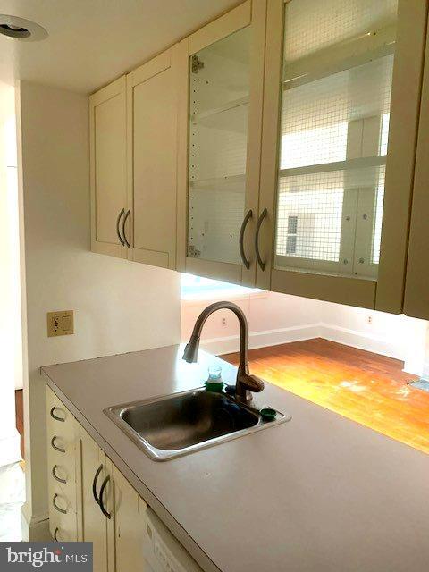 Foto del edificio - 333 S 12th St