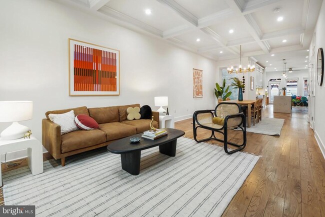 Foto del edificio - 1241 G St NE