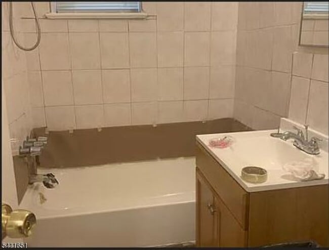 Photo - 79 Hopkins Pl Apartment