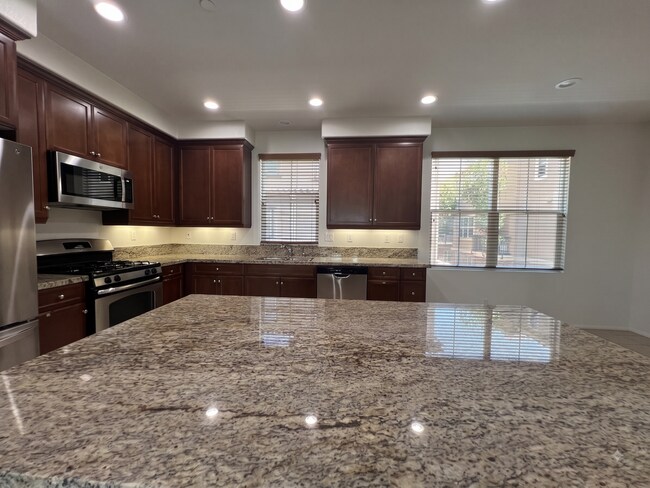 Foto del edificio - 115 Aliso Ridge Loop