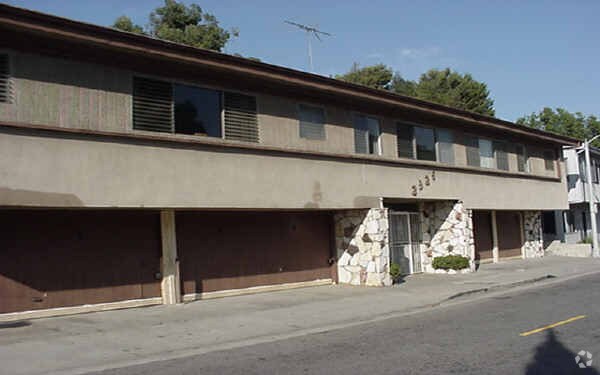 Primary Photo - 3935 Don Tomaso Dr