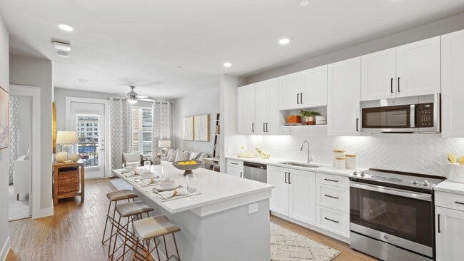 Building Photo - Davy