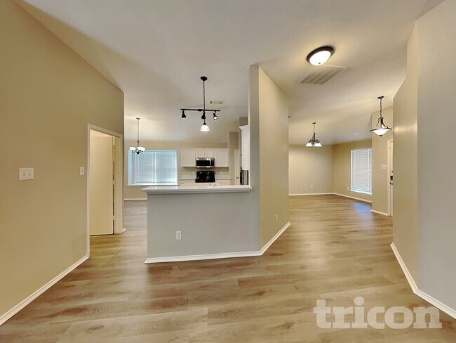 Foto del edificio - 112 Clover Leaf Ln