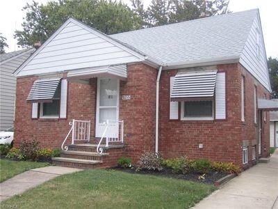 Building Photo - 3855 W 130th St