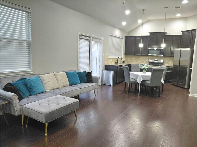 Foto del edificio - 1401 Little Elm Trail