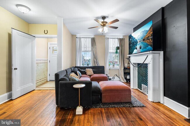 Foto del edificio - 2718 W Jefferson St