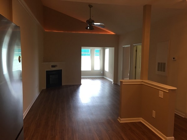 Building Photo - 9768 Leyland Dr