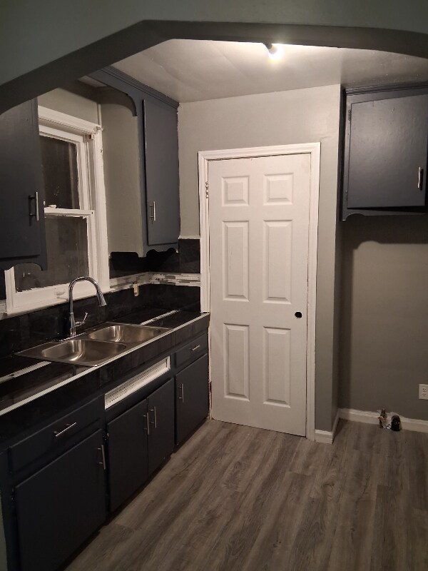 Foto del edificio - 11672 Vaughan St