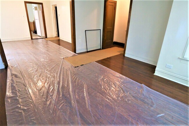 Foto del edificio - 12036 S Perry Ave