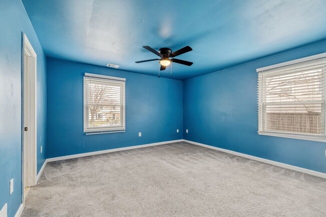 Building Photo - 2541 Symphony Ln