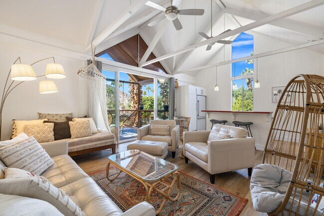 Foto del edificio - 46750 Mountain Cove Dr