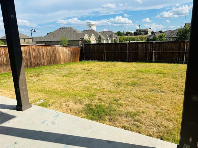 Building Photo - 4732 Bluffview Dr