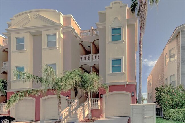 Foto del edificio - 120 Brightwater Dr