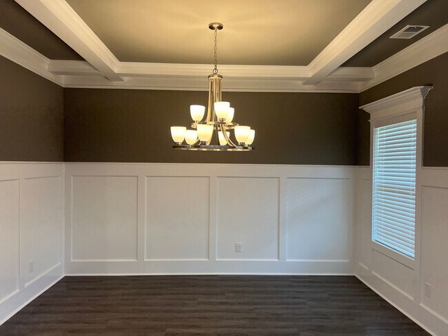 Building Photo - Lovely Home in Stratford Hills