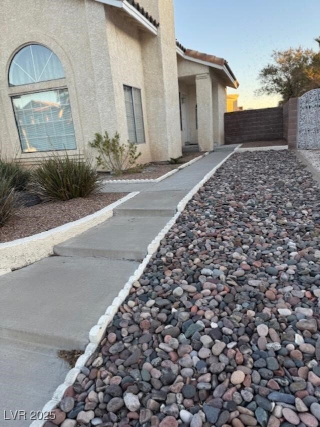 Building Photo - 713 Rusty Spur Dr