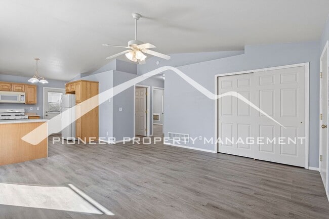 Photo - Prime Location - 2 bd, 2 bath, washer/drye... House