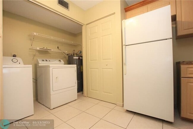 Foto del edificio - 17 Willowbrook Ln