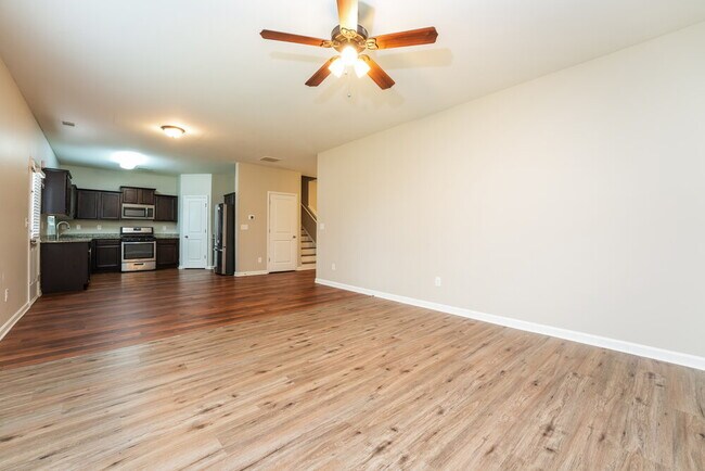 Building Photo - 4063 Clay Ct SE