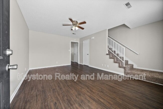 Building Photo - 1721 Baltimore Dr