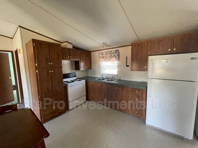 Foto del edificio - 7713 Bethel Rd