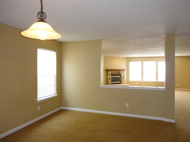 Building Photo - 10947 Delphi Drive