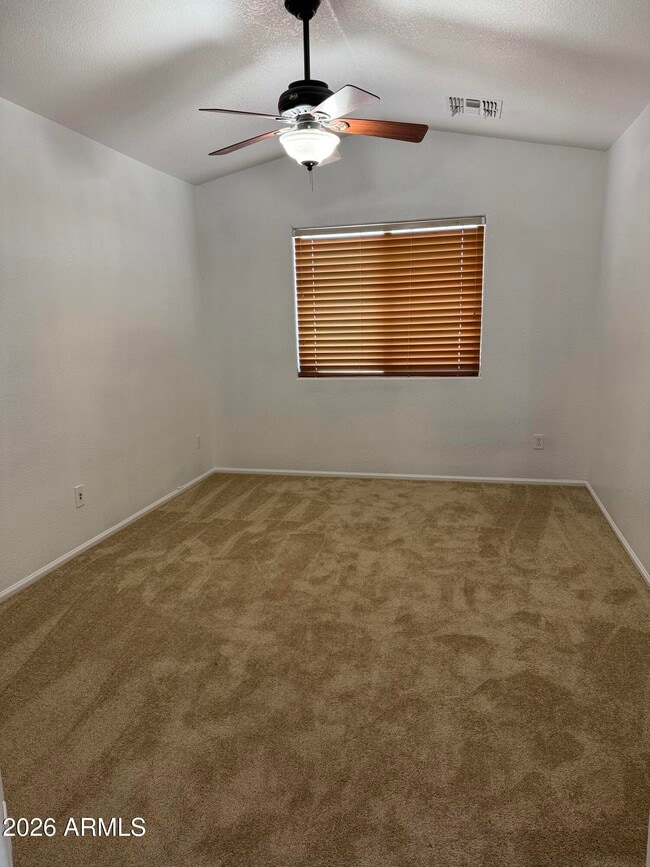 Foto del edificio - 41897 Colby Dr