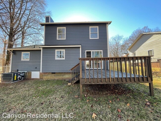 Building Photo - 3 br, 2 bath House - 2 Lord Foxley Court