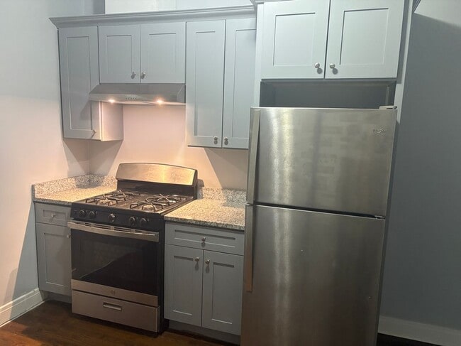 Foto del edificio - 2731- 2733 North Austin Avenue, #7