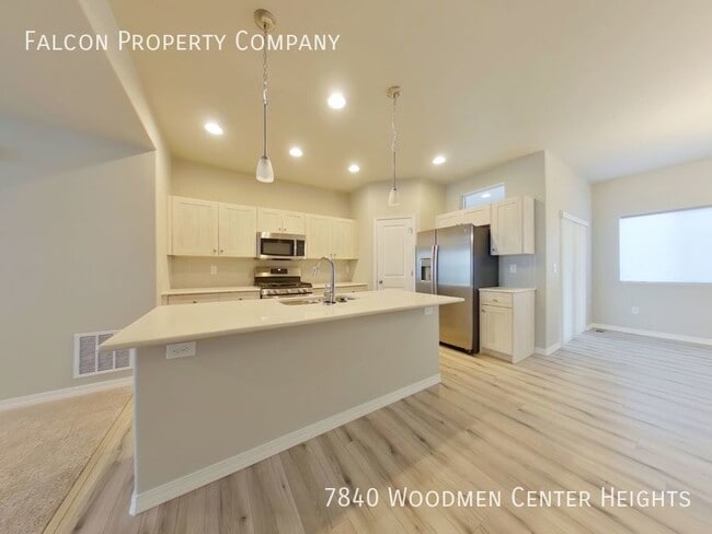 Building Photo - Beautiful new build - Lease Pending!