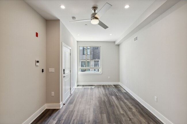 Photo - 1609 Ogden St Apartment