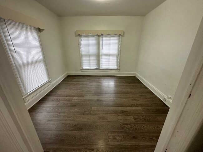 Foto del edificio - 520 S Water St